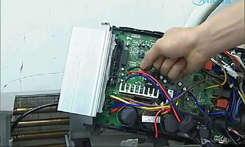 新县美的空调电话是多少